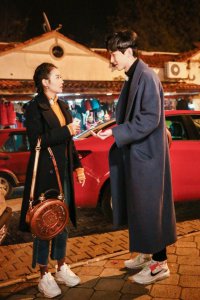 ​白敬亭郑合惠子续写“颜值夫妇”番外篇，戏外互动高甜发糖