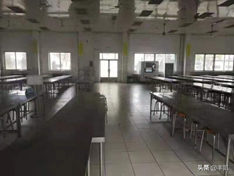 招工，天津新伟祥，月6500-7000左右，管吃管住，两班倒，