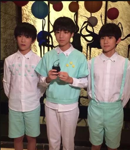 TFBOYS六周年演唱会海报发布！三小只已从小毛孩蜕变成熟男啦
