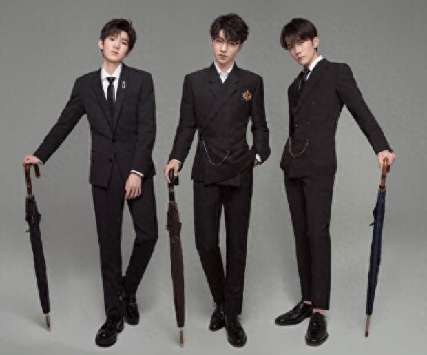 TFBOYS六周年演唱会海报发布！三小只已从小毛孩蜕变成熟男啦