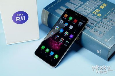 ​开启千元全面屏时代:SOAP R11开箱图赏