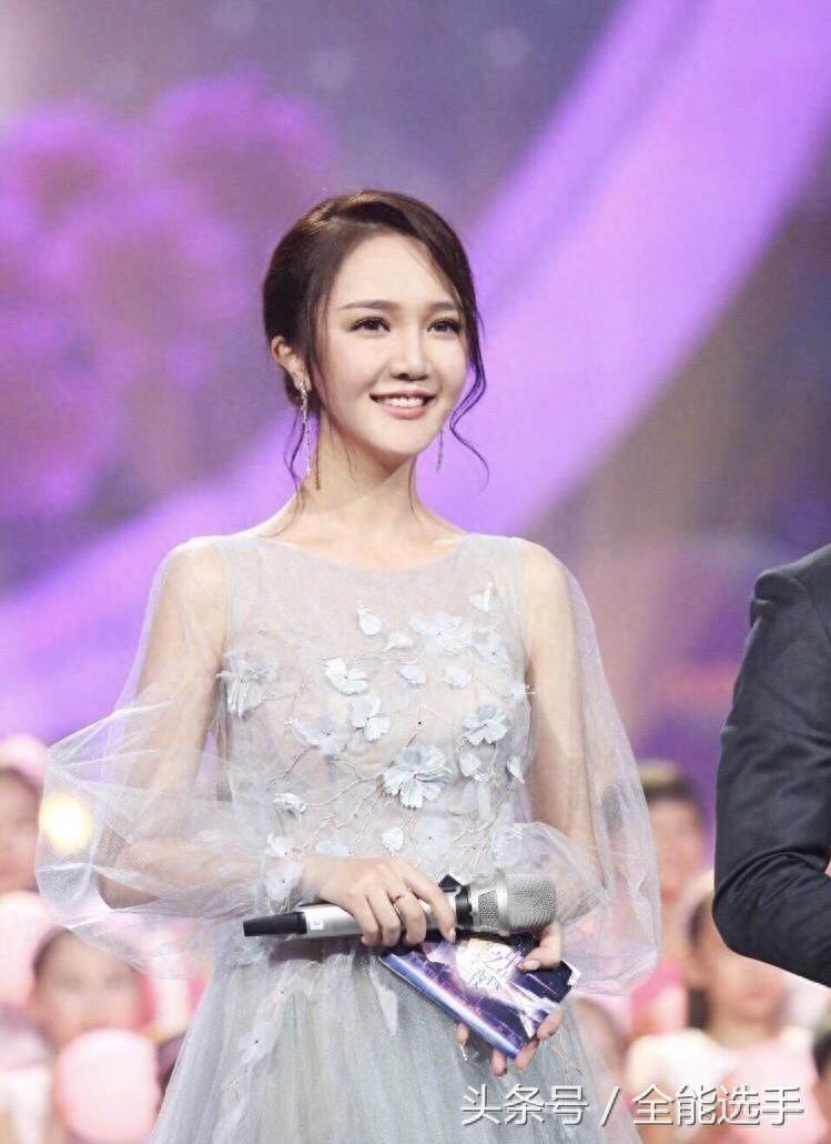 靳梦佳从湖南女主持队伍中脱颖而出，风头强过吴昕沈梦辰！