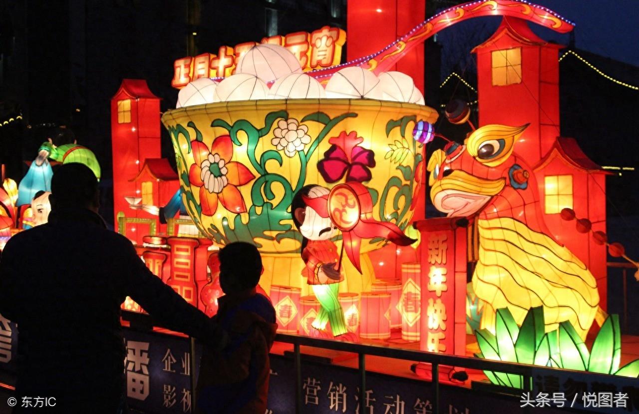一年中第一个月圆之夜 古人称为“元宵”