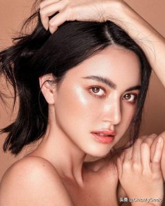 ​泰国第一神颜女星！被称“泰版迪丽热巴”，Lisa都没她红