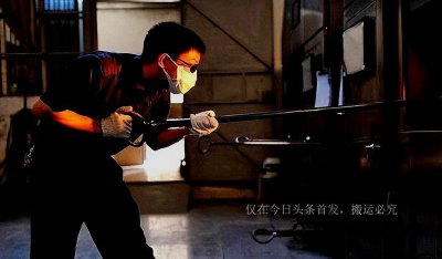 ​火化遗体时，火化炉里传来的“哭喊声”，到底是怎么回事？