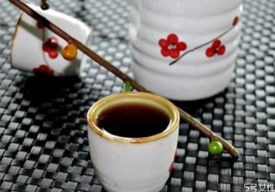 ​黄酒变酸可以炒菜用吗 黄酒怎么去酸