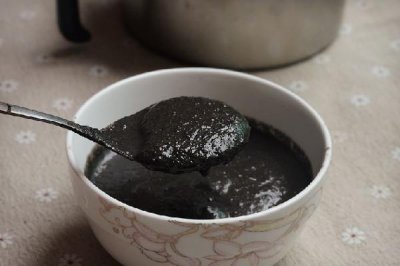 ​黑芝麻糊要放多少水 黑芝麻糊水放多了怎么办