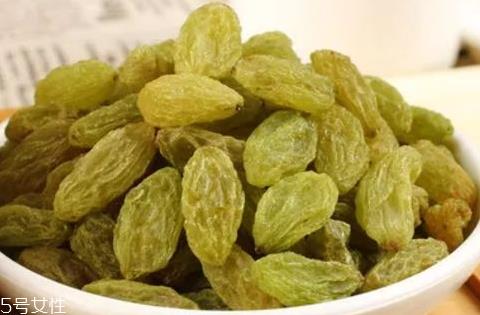 葡萄干生虫了还能吃吗 生虫的葡萄干更天然