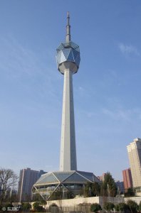 ​全国惟一一座多棱角电视塔—西安电视塔