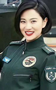 ​侯梦莎性感写真