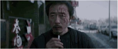​因饰演杀手“李丰田”走红的他，曾一毕业就是主演，却在事业发展高峰期选择出