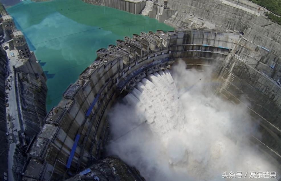 世界十大水电厂排行榜，3处在中国，排在第一的更是国人的骄傲