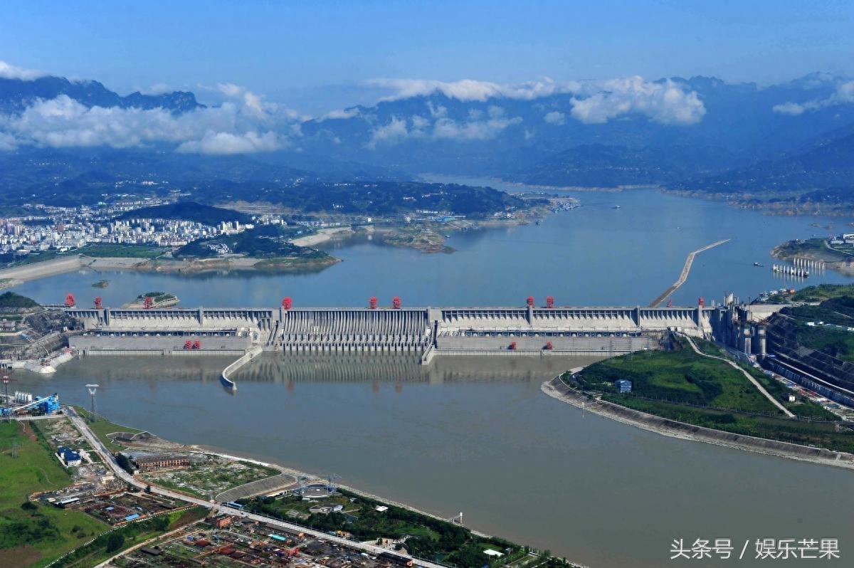 世界十大水电厂排行榜，3处在中国，排在第一的更是国人的骄傲