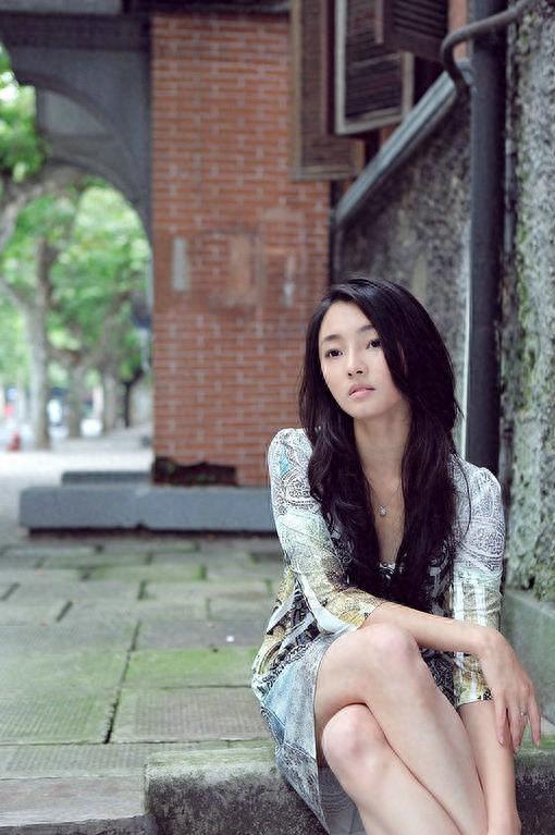 内地女星刘芊含