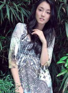 ​内地女星刘芊含