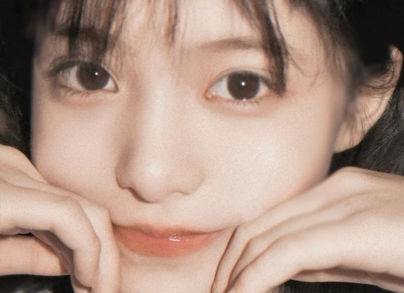 男生主动给一个女生讲前女友