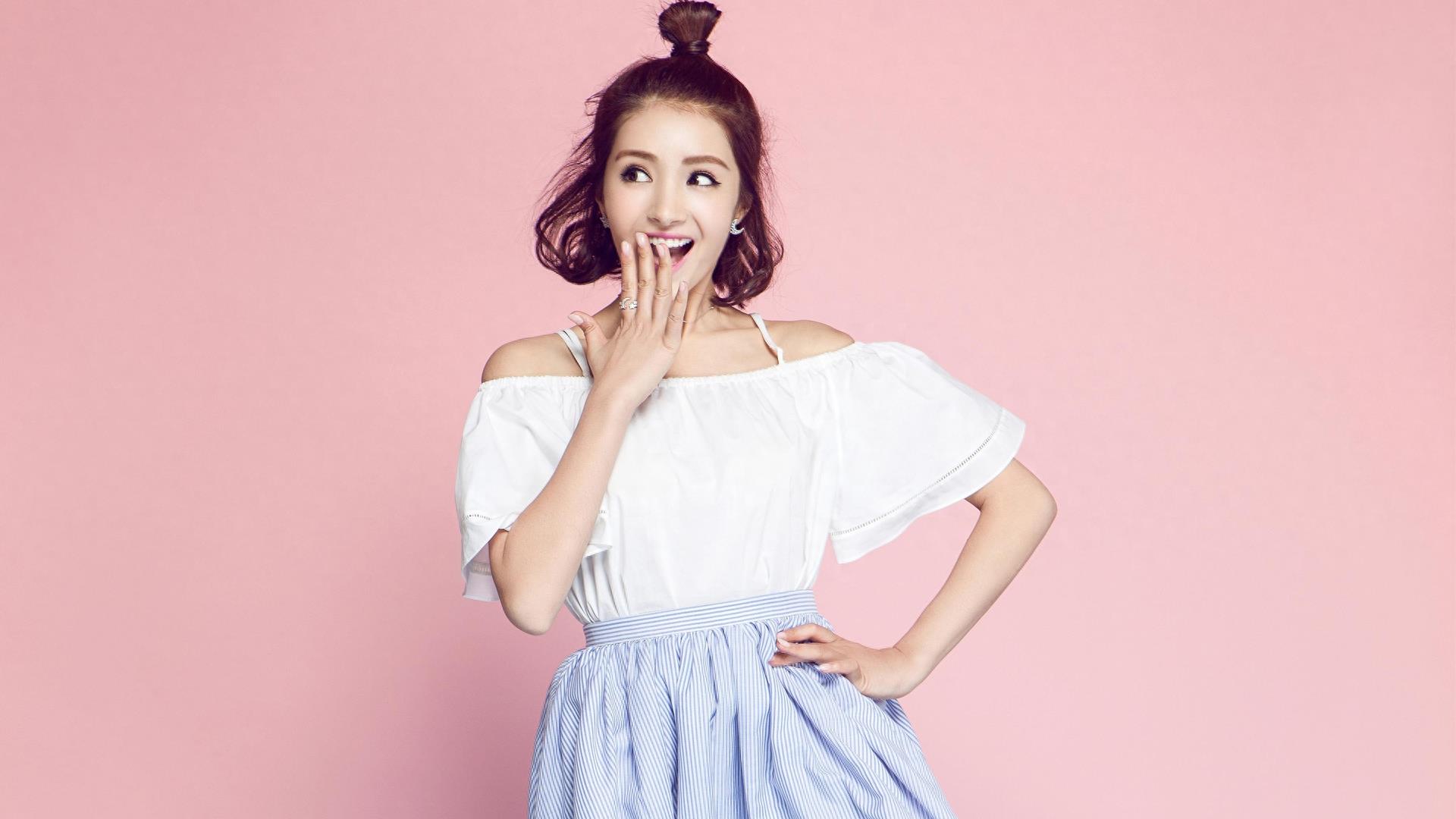 演员新秀麦迪娜，出道6年，出演过7部影视剧，您看过几部？