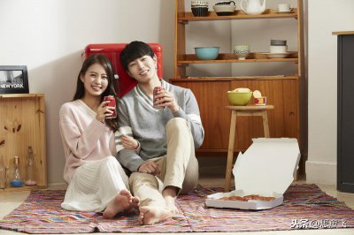​女朋友问我爱她什么怎么回复