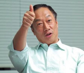 ​亿万富豪郭台铭住5000平方米豪宅，他的生活过得很美好
