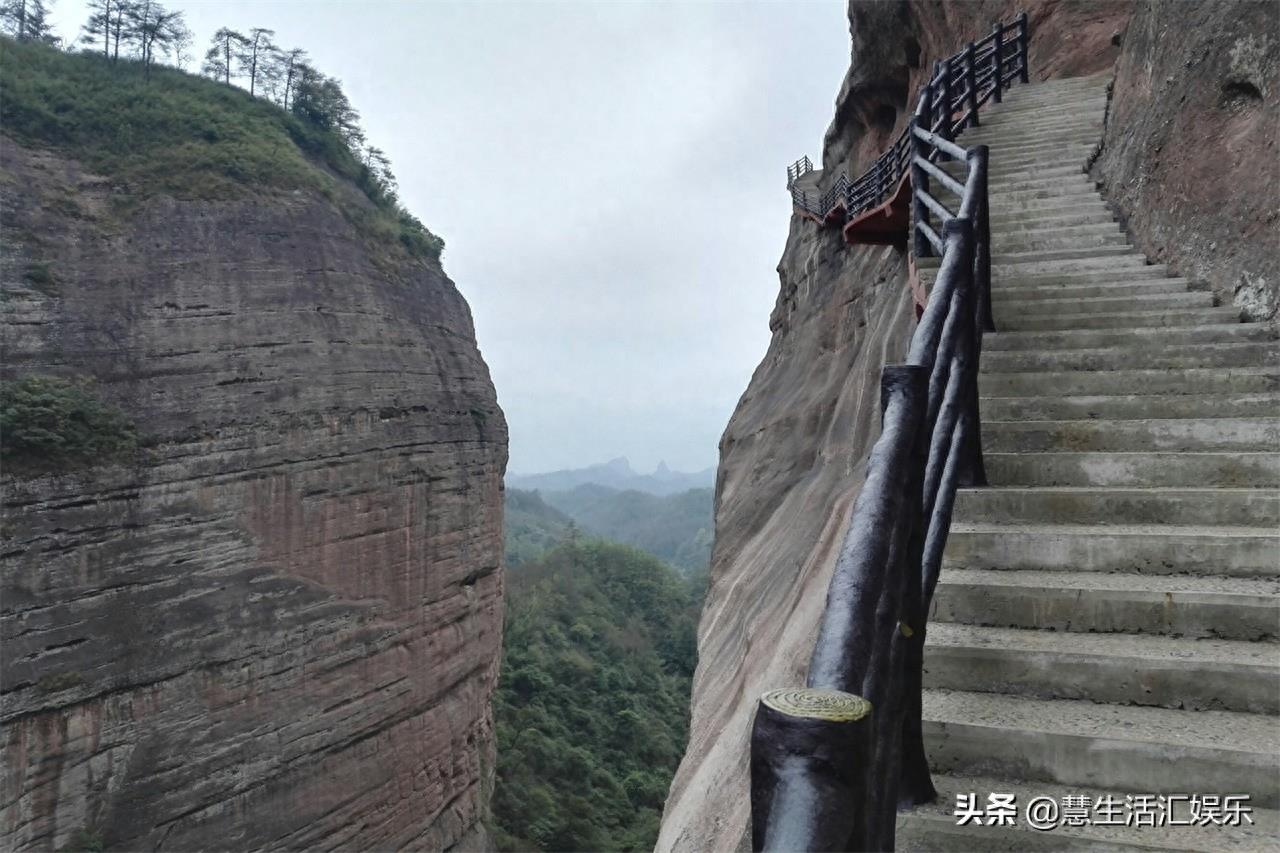 湖南怀化通道万佛山，旅游度假好去处，著名观赏爬山风景区
