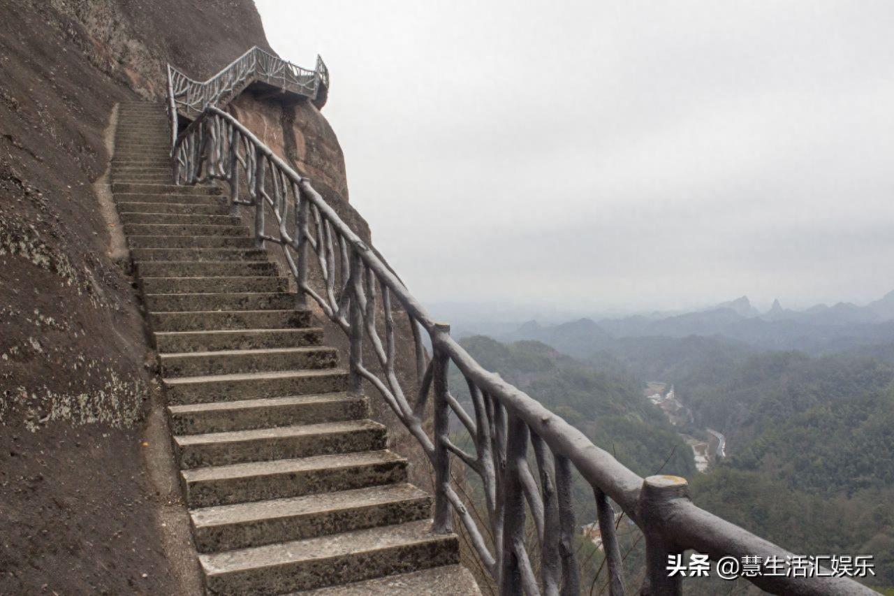 湖南怀化通道万佛山，旅游度假好去处，著名观赏爬山风景区