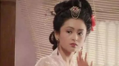 ​三国中貂蝉跟义父司徒王允到底是什么关系？