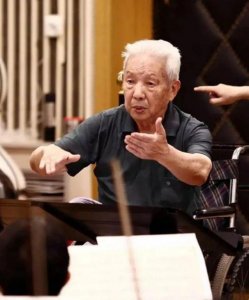 ​致敬！今天是指挥“泰斗”韩中杰先生诞辰102周年纪念日