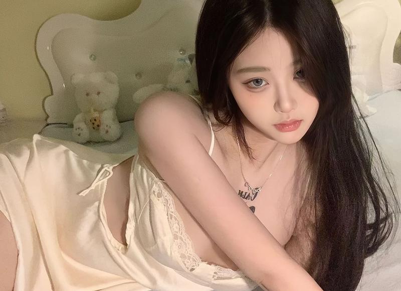 跟女生聊什么话题才会让她开心起来