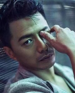 ​段奕宏的妻子晒恩爱(段奕宏的妻子晒恩爱照) 新闻)