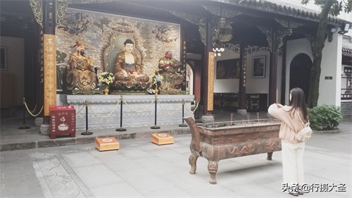 闹市里寻得静处，震旦第一丛林成都大慈寺