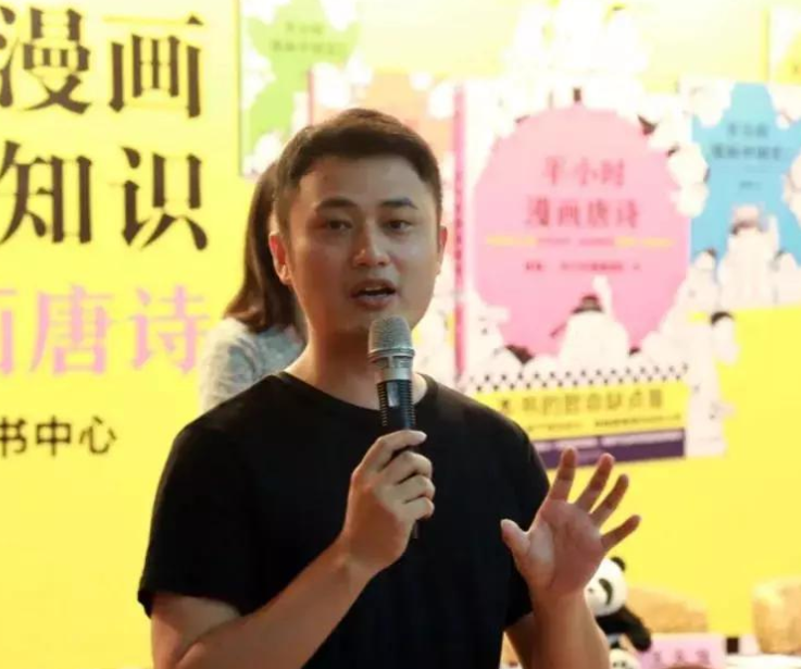 张泉灵简历 ：27岁嫁45岁的李铁，从工作18年的央视辞职，如今身价过亿