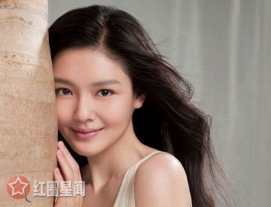 ​大S承认已怀三胎是真的吗大S上吐下泻紧急送医疑似怀孕