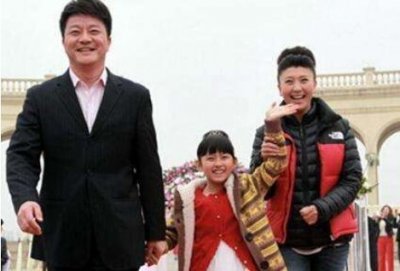 ​阎学晶老公，闫学晶身高