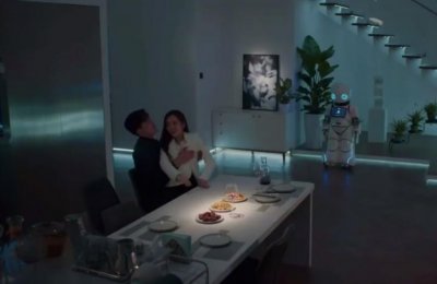 ​疑对女演员伸咸猪手的张翰，38 岁还享受霸总人设，真不怪网友骂他