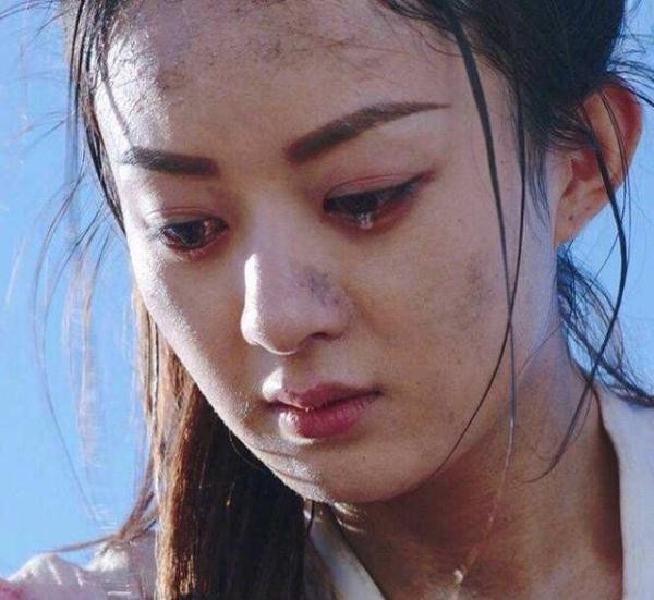 赵丽颖哭戏合集显演技（九位女星哭戏杨幂唯美）(8)
