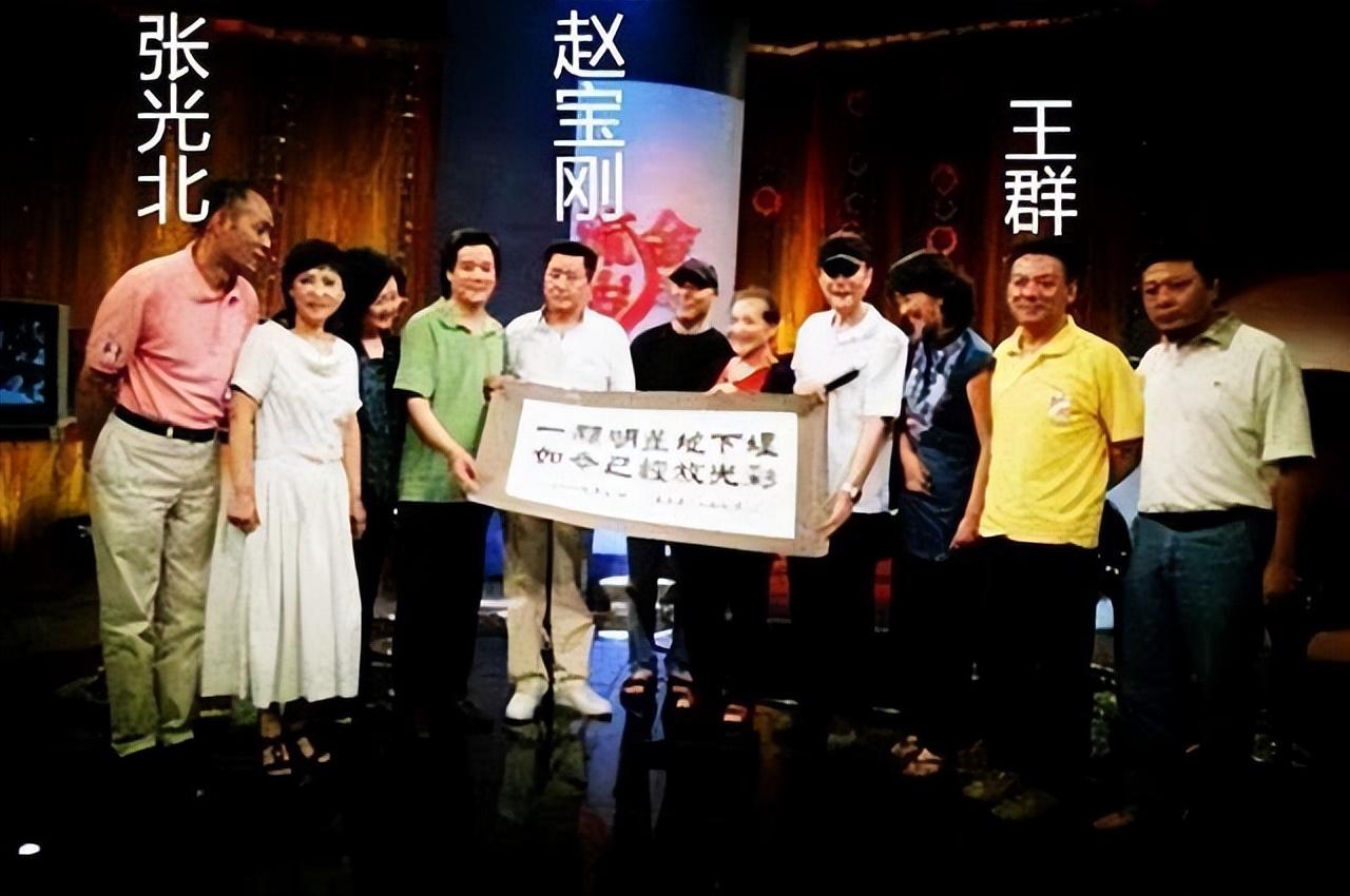 八九十年代红极一时，英年早逝后，母亲被孙子推上法庭, 打星王群个人资料简介：