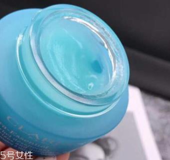 娇韵诗新版恒润面霜搓泥吗 娇韵诗恒润面霜是无油面霜吗