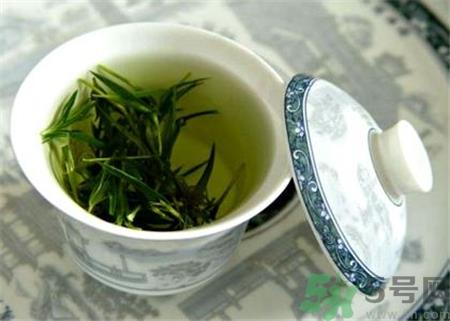 绿茶洗脸有什么好处?绿茶洗脸的功效与作用