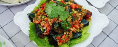 皮蛋豆腐用浇热油吗 皮蛋豆腐放什么油