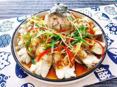 鲈鱼清蒸不会调汁?一个最简单的配方,提鲜又入味