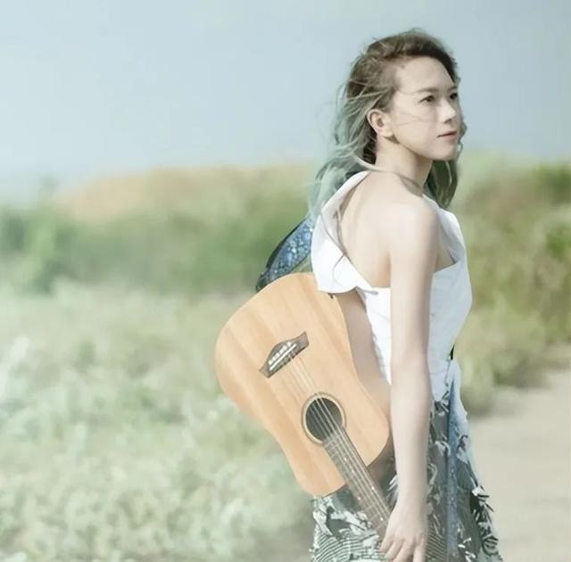 张芸京个人资料（曾自杀的女歌手张芸京太坎坷）