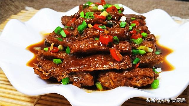 糖醋带鱼做法鲜美可口(教你糖醋带鱼的家常做法)(3)