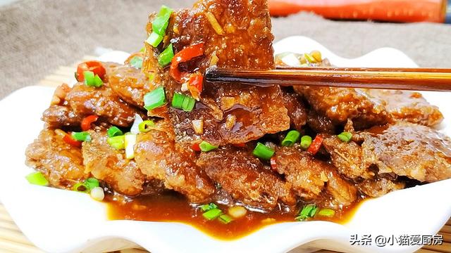 糖醋带鱼做法鲜美可口(教你糖醋带鱼的家常做法)(2)