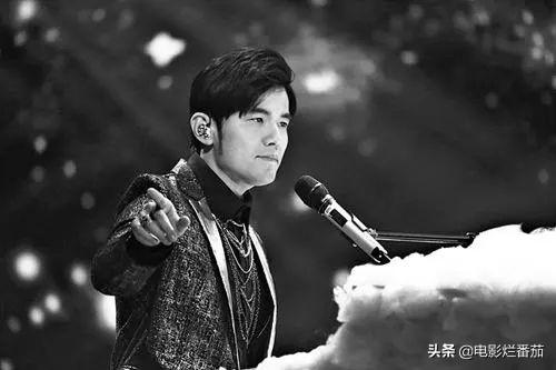 万人围观周杰伦入行20年直播首秀(周杰伦直播几十位明星)(15)