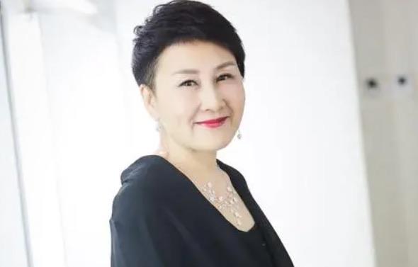 娱乐演员张凯丽结过几次婚（揭秘演员张凯丽婚史）  1