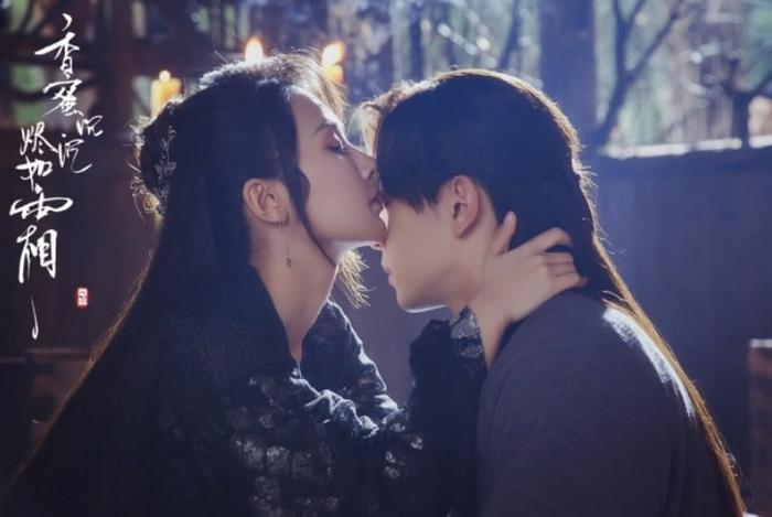 邓伦杨紫CP甜蜜！现实中两人却走不到一起，网友：这一点是关键