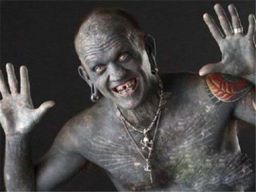 吞剑女郎这种世界纪录实在是太重口味了!