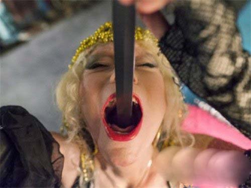 吞剑女郎这种世界纪录实在是太重口味了!