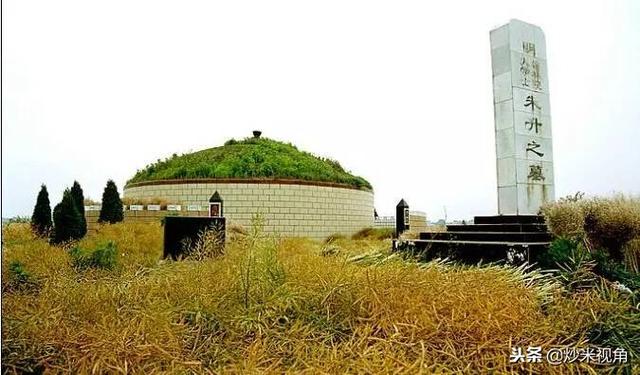 朱升向朱元璋建议筑高墙广积粮缓称王的谋士是谁（为朱元璋提出高筑墙广积粮缓称王的朱升）(4)