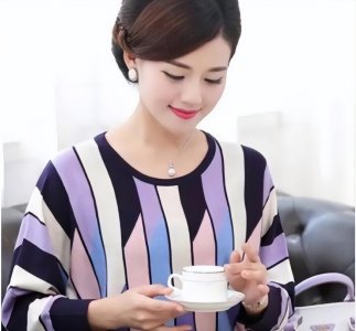 ​80后模特安天天：一秒一张照片，靠老年装日拍2000件衣服买6套房